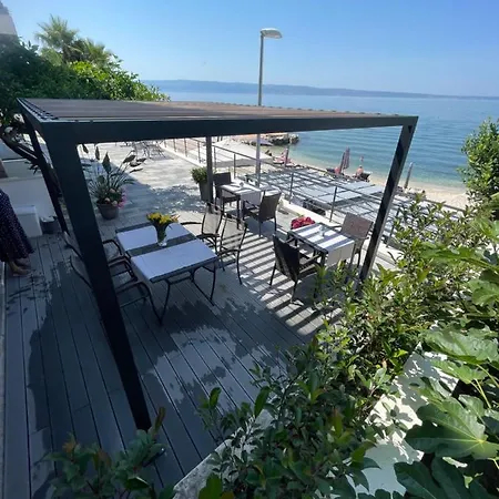 Guest house Marin