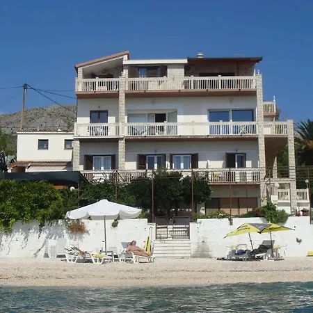 Marin Guest house 3*